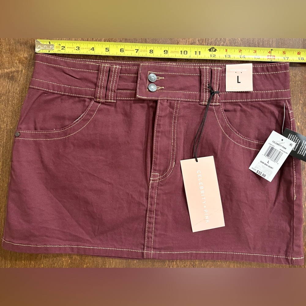 Celebrity Pink Burgundy Mini Skirt - Picture 3 of 7